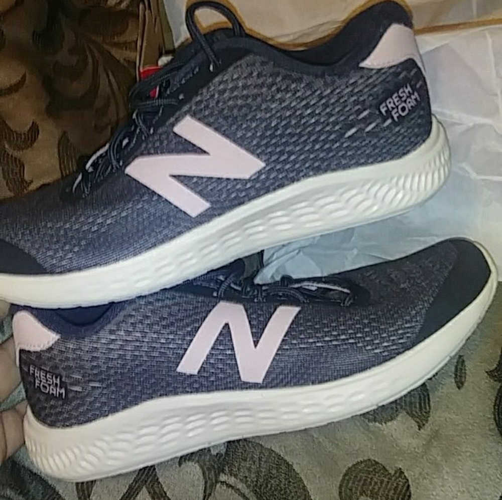 Brand new shoes size 4wide New Balance